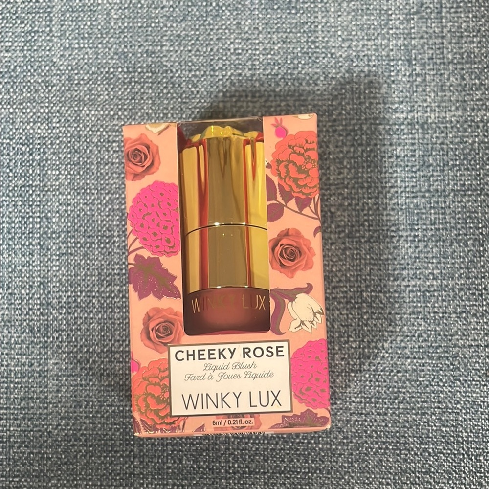 Winky Lux Cheeky Rose Liquid Blush shade Noble